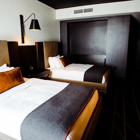 The George, By Valencia Hotel Collection Колидж Стейшън Екстериор снимка
