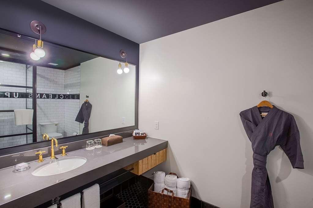 The George, By Valencia Hotel Collection Колидж Стейшън Стая снимка