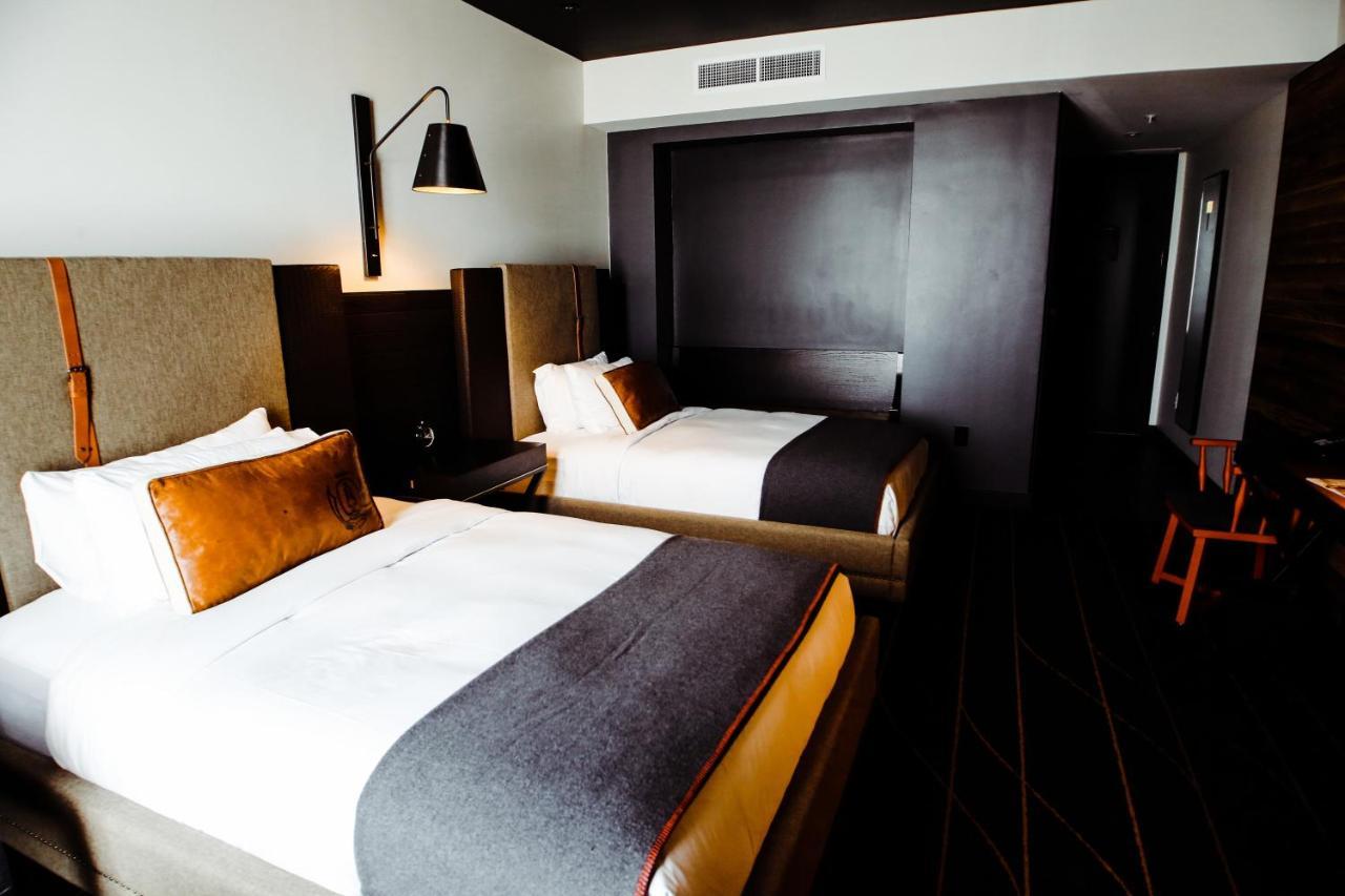 The George, By Valencia Hotel Collection Колидж Стейшън Екстериор снимка